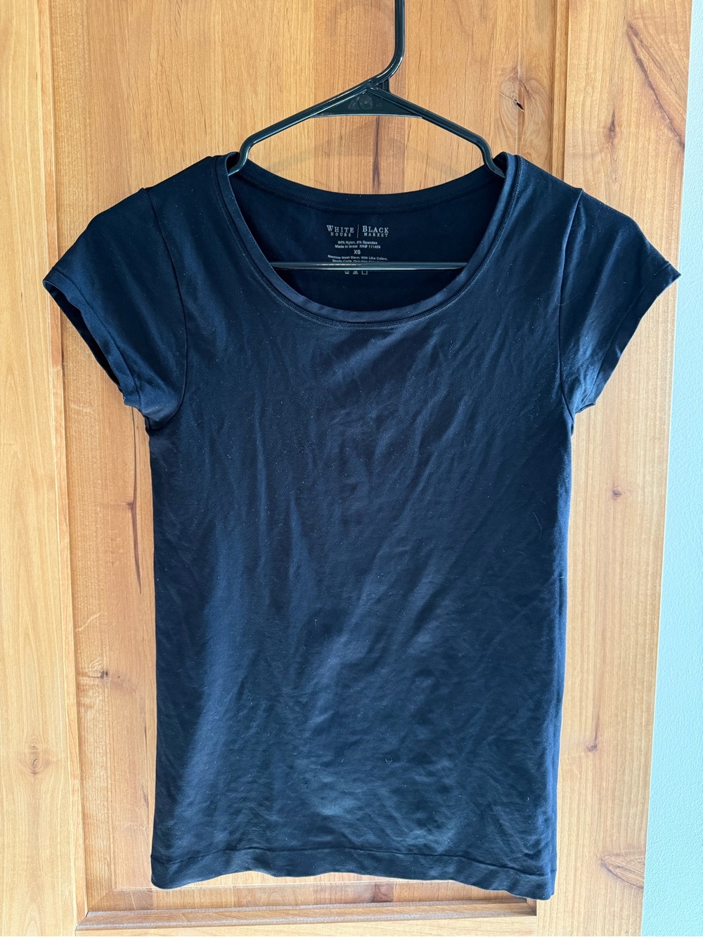 White House Black Market Women's Black Tee XS